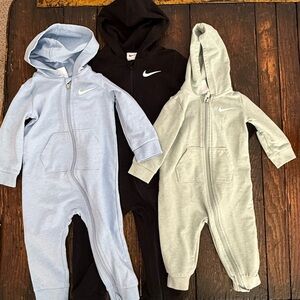 Nike Zip Onesie with hood - 9m, 18m, 24m Set